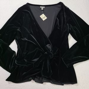 NWT J Jill Black Velvet Wrap Top XL